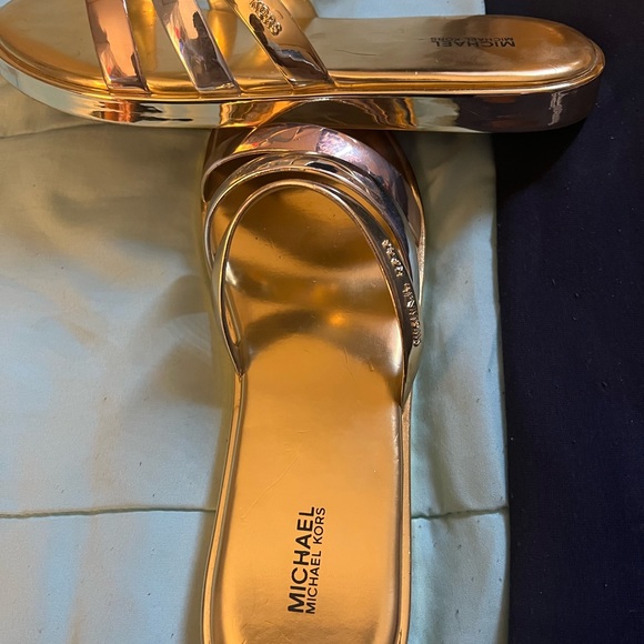Michael Kors (Authentic) Sandals - Picture 2 of 3